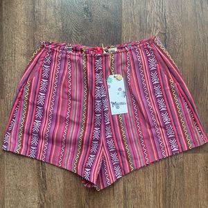 <NWT> show me your mumu boho shorts/ XL